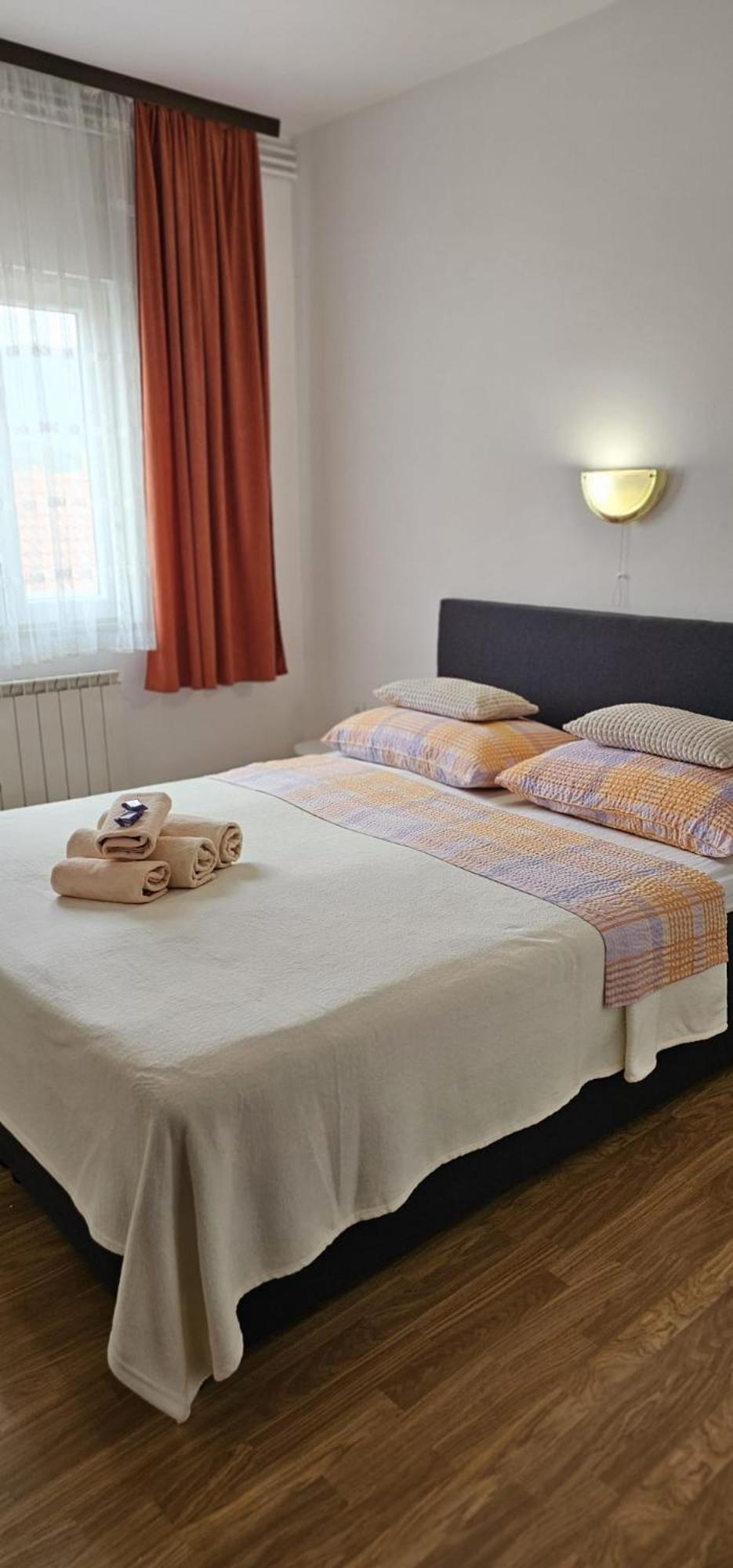 Apartman Pida Primošten Exteriör bild