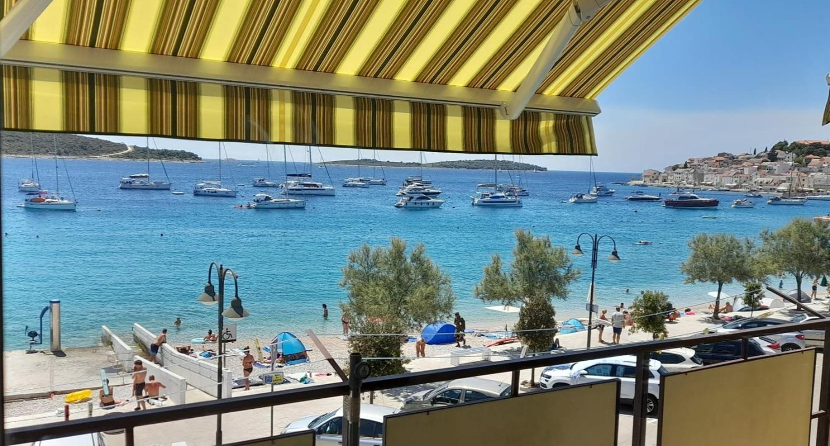 Apartman Pida Primošten Exteriör bild